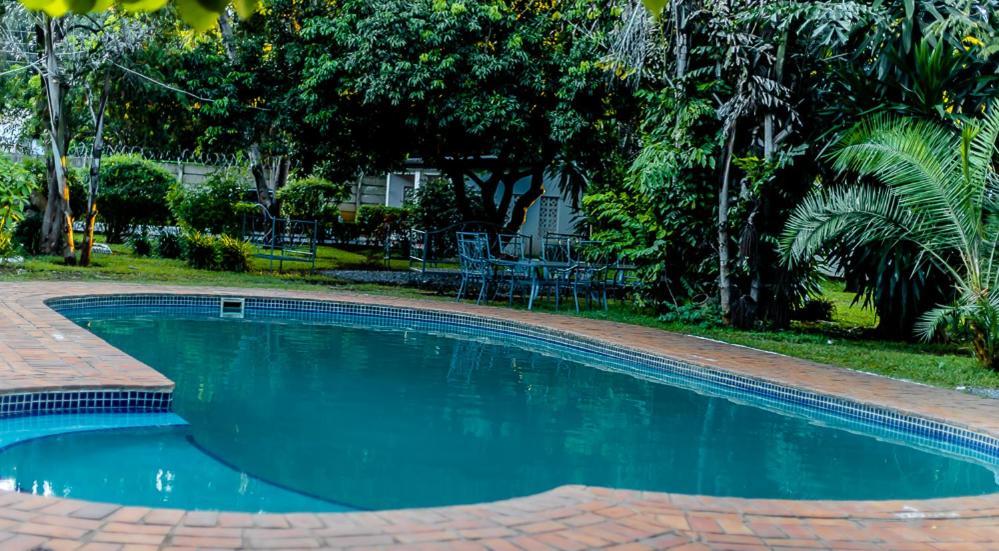 The Ad Lib Executive Lodge Lilongwe Exteriér fotografie